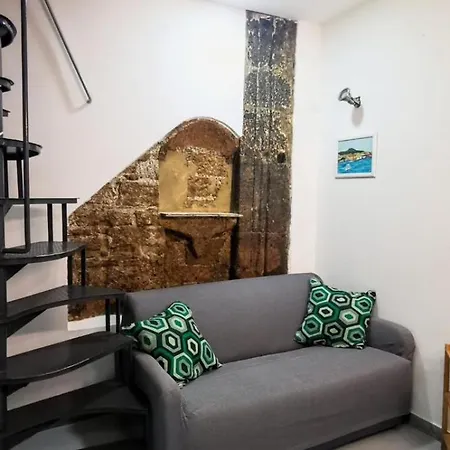 アパート Vecchia Santa Maria La Nova *